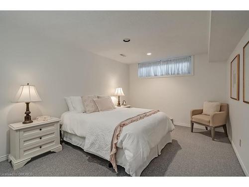 137 Dornie Road, Oakville, ON - Indoor Photo Showing Bedroom