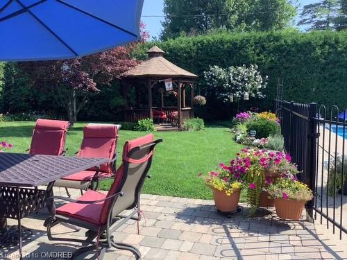 137 Dornie Road, Oakville, ON - Outdoor With Deck Patio Veranda With Backyard