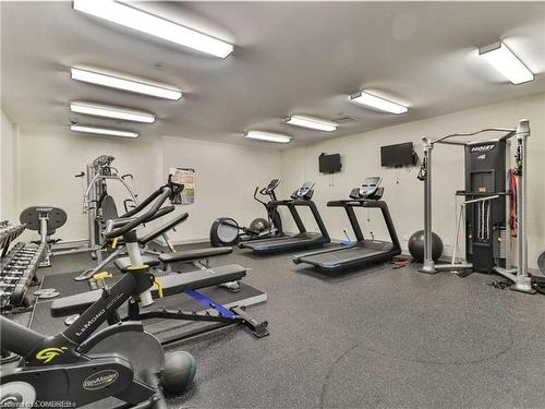 210-257 Millen Road, Stoney Creek, ON - Indoor Photo Showing Gym Room