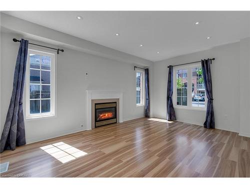 2324 Saddlecreek Crescent, Oakville, ON - Indoor Photo Showing Living Room With Fireplace