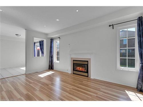 2324 Saddlecreek Crescent, Oakville, ON - Indoor Photo Showing Living Room With Fireplace