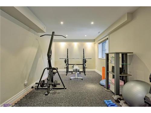 152 Cavendish Court, Oakville, ON - Indoor Photo Showing Gym Room