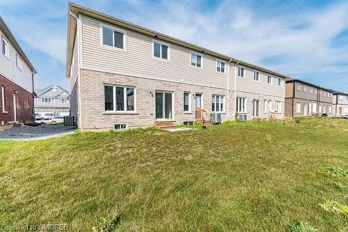 100 Bur Oak Drive, Thorold, ON - Outdoor