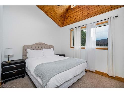 159 Settlers Way, The Blue Mountains, ON - Indoor Photo Showing Bedroom