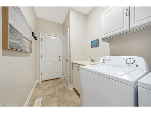 43 Jolana Crescent, Georgetown, ON - Indoor Photo Showing Laundry Room