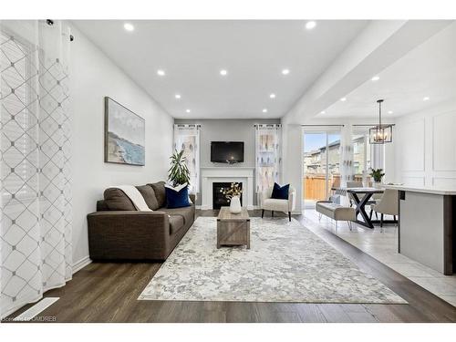 879 Hickory Crescent, Milton, ON - Indoor Photo Showing Living Room With Fireplace