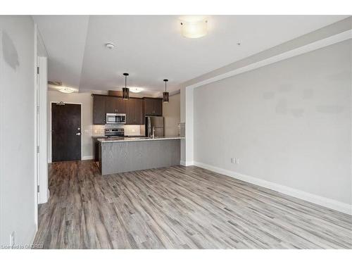 920-118 King Street East Street, Hamilton, ON - Indoor Photo Showing Kitchen