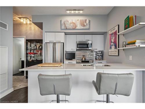 1803-2212 Lake Shore Boulevard W, Toronto, ON - Indoor Photo Showing Kitchen With Stainless Steel Kitchen With Double Sink With Upgraded Kitchen