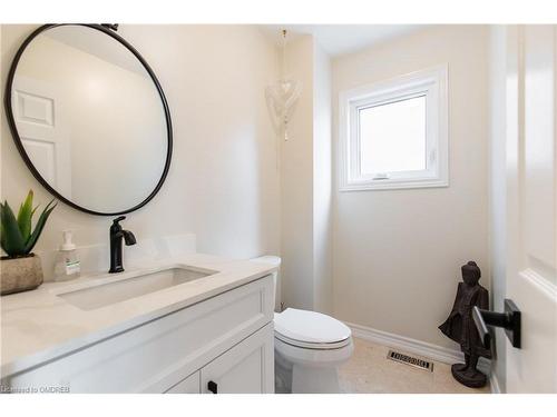 2662 Innisfil Road, Mississauga, ON - Indoor Photo Showing Bathroom