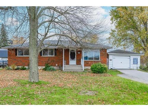 17 Joseph Street W, Cayuga, ON - Outdoor With Facade