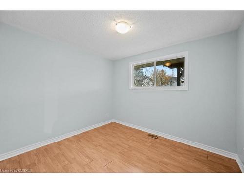 17 Joseph Street W, Cayuga, ON - Indoor Photo Showing Other Room