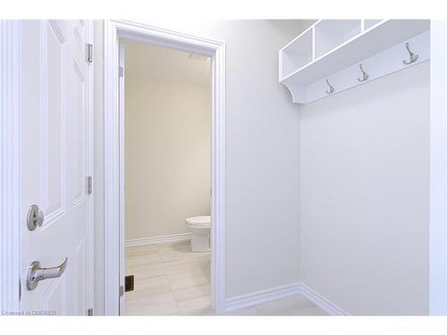 1432 National Common, Burlington, ON - Indoor Photo Showing Bathroom