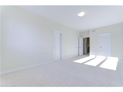 1432 National Common, Burlington, ON - Indoor Photo Showing Other Room