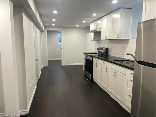 Lower-3966 Arbourview Terrace, Mississauga, ON - Indoor Photo Showing Kitchen