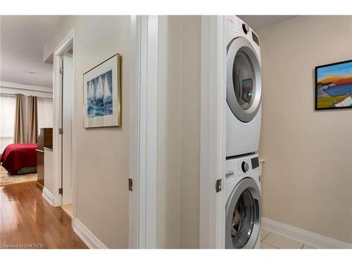 Gla6-40 Old Mill Road, Oakville, ON - Indoor Photo Showing Laundry Room