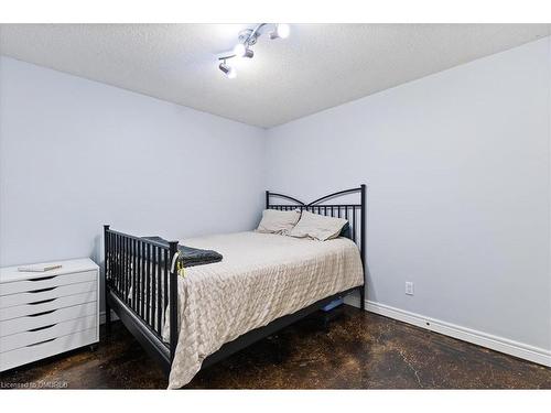 65 Abraham Drive, Stratford, ON - Indoor Photo Showing Bedroom