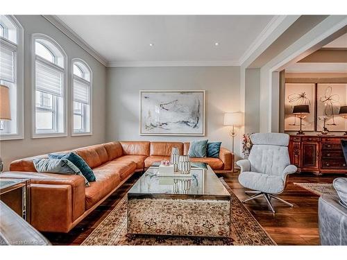 184 Dorval Drive, Oakville, ON - Indoor Photo Showing Living Room