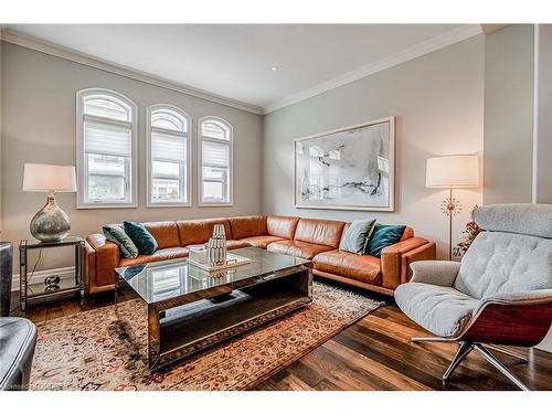 184 Dorval Drive, Oakville, ON - Indoor Photo Showing Living Room