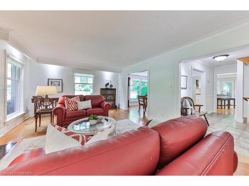 250 Dalewood Drive, Oakville, ON - Indoor Photo Showing Living Room