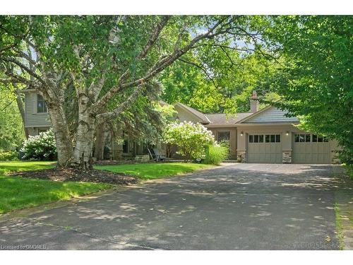 250 Dalewood Drive, Oakville, ON - Outdoor