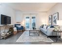 208-1340 Main Street E, Milton, ON  - Indoor Photo Showing Living Room 