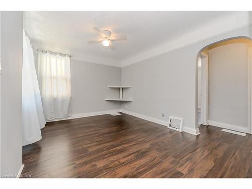 263 Sydney Street S, Kitchener, ON - Indoor Photo Showing Other Room