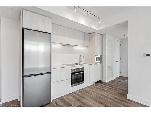 1022-1 Jarvis Street, Hamilton, ON - Indoor Photo Showing Kitchen With Stainless Steel Kitchen With Upgraded Kitchen