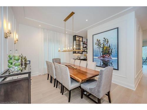 356 River Side Drive, Oakville, ON - Indoor Photo Showing Dining Room