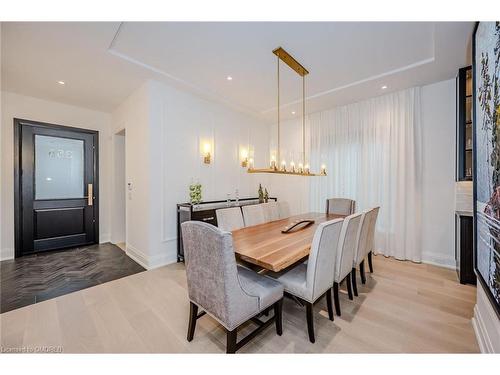 356 River Side Drive, Oakville, ON - Indoor Photo Showing Dining Room