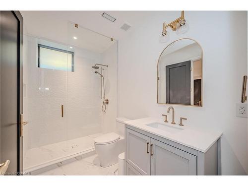 356 River Side Drive, Oakville, ON - Indoor Photo Showing Bathroom