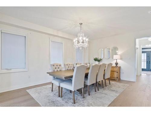 221 Agro Street, Waterdown, ON - Indoor Photo Showing Dining Room