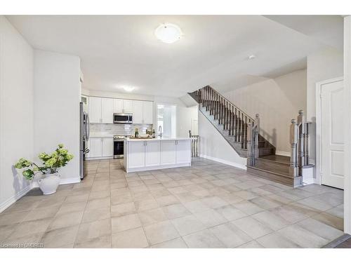 4-4021 Phoenix Way, Oakville, ON - Indoor Photo Showing Kitchen