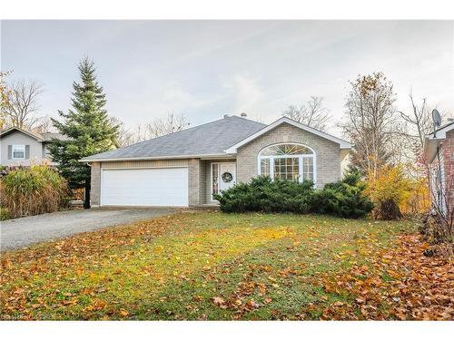 6 Knotty Pine Trail, Huntsville, ON - Outdoor With Facade