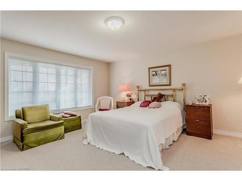 6 Knotty Pine Trail, Huntsville, ON - Indoor Photo Showing Bedroom