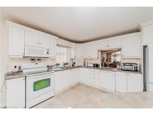 6 Knotty Pine Trail, Huntsville, ON - Indoor Photo Showing Kitchen With Double Sink