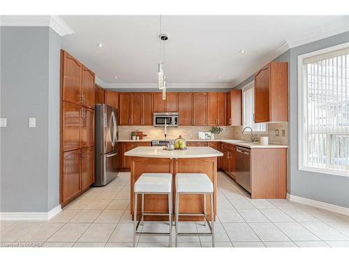 1026 Laidlaw Drive, Milton, ON - Indoor Photo Showing Kitchen With Stainless Steel Kitchen