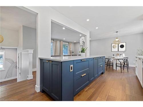 483 Caesar Avenue, Oakville, ON - Indoor Photo Showing Kitchen