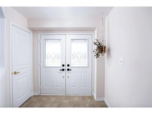 3159 Neyagawa Boulevard, Oakville, ON - Indoor Photo Showing Other Room