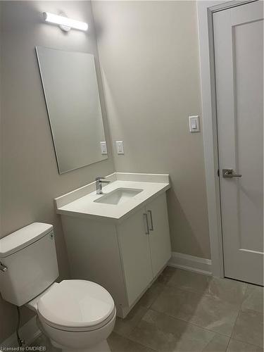 20-294 Vine Street, St. Catharines, ON - Indoor Photo Showing Bathroom