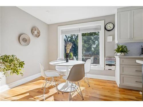 486 Lees Lane, Oakville, ON - Indoor Photo Showing Dining Room