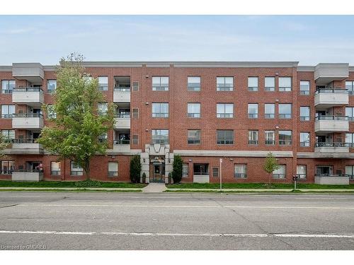 401-8 Main Street E, Dundas, ON - Outdoor With Balcony With Facade