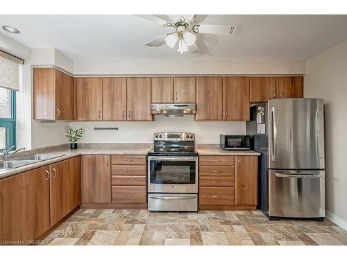 401-8 Main Street E, Dundas, ON - Indoor Photo Showing Kitchen With Double Sink