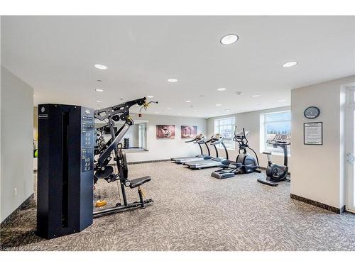 119-830 Megson Terrace, Milton, ON - Indoor Photo Showing Gym Room