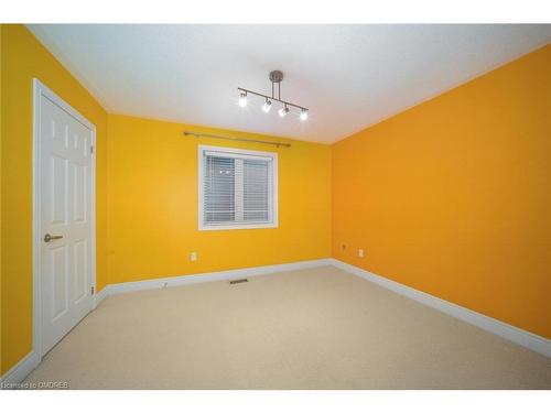 11 Kersey Crescent, Courtice, ON - Indoor Photo Showing Other Room