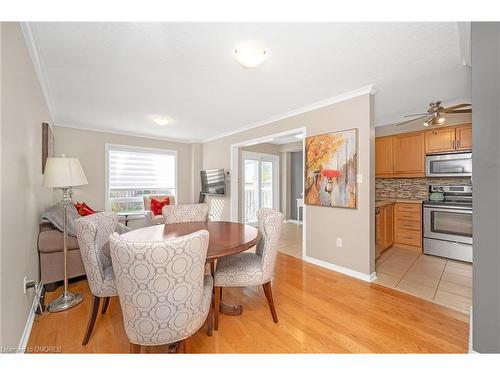 2493 Newcastle Crescent, Oakville, ON - Indoor Photo Showing Dining Room