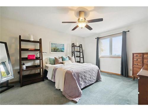 2772 Kingsway Drive, Oakville, ON - Indoor Photo Showing Bedroom