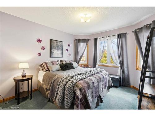 2772 Kingsway Drive, Oakville, ON - Indoor Photo Showing Bedroom