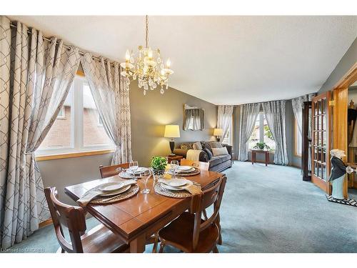 2772 Kingsway Drive, Oakville, ON - Indoor Photo Showing Dining Room