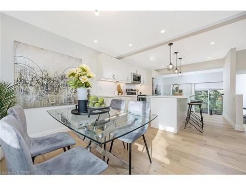 32-250 Satok Crescent, Milton, ON - Indoor Photo Showing Dining Room