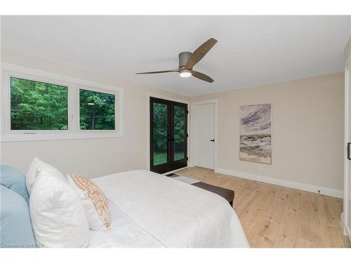 9793 8Th Line, Georgetown, ON - Indoor Photo Showing Bedroom